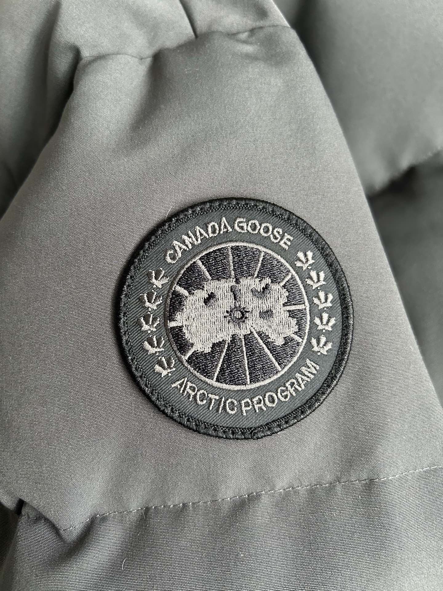 Canada Goose Bayview Parka-3833M Canada Goose Bayview Parka-3833M